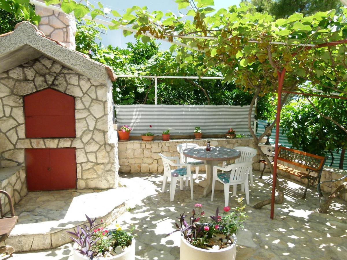 Apartment Tija Trogir Bagian luar foto