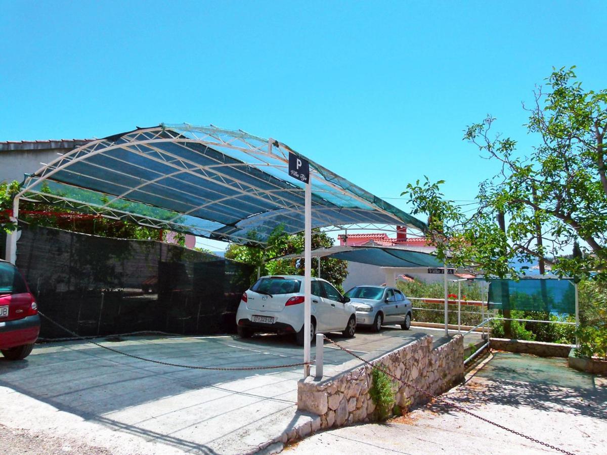 Apartment Tija Trogir Bagian luar foto
