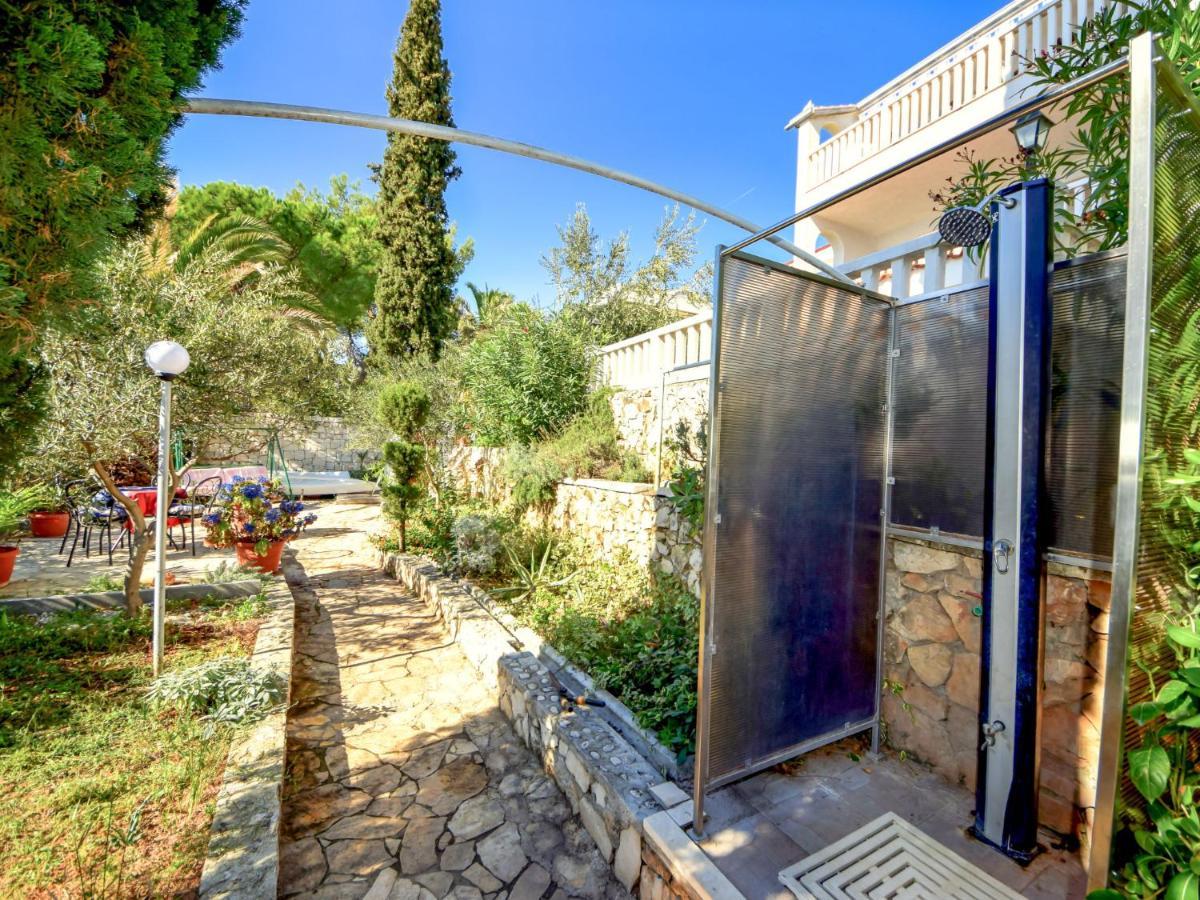 Apartment Tija Trogir Bagian luar foto