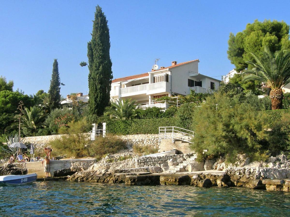 Apartment Tija Trogir Bagian luar foto
